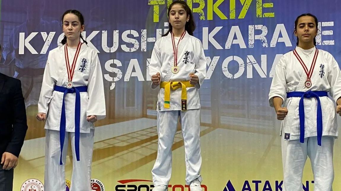 Öğrencimiz Kyokushın Karate Türkiye Şampiyonasında 1.oldu